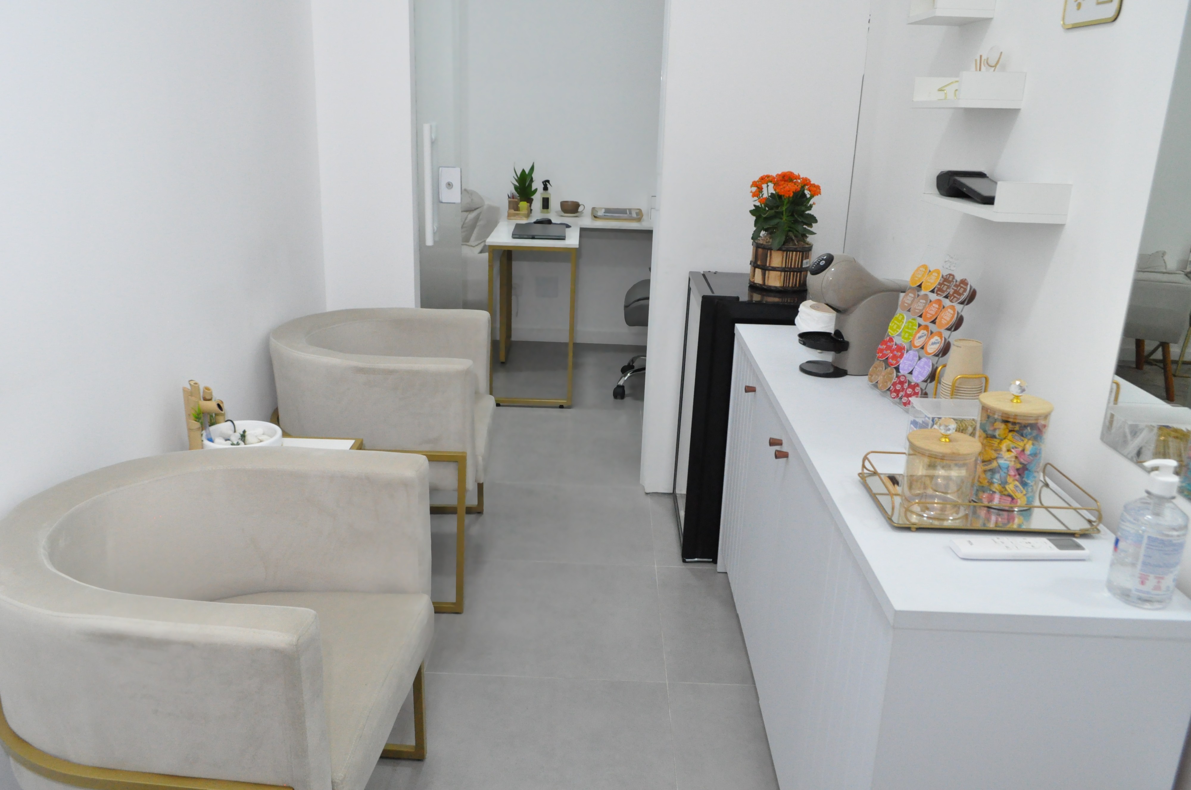 Espaço de recepção do consultório